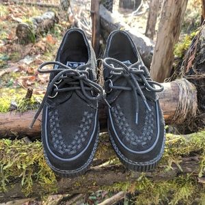 T.U.K Black Creepers Leather